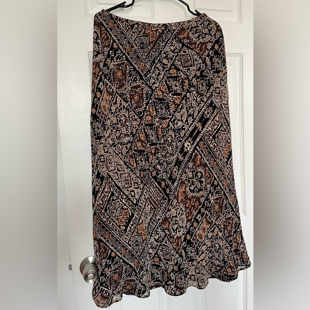 Kasper Boho Midi Skirt Size 8 – Brown & Black Geometric Print